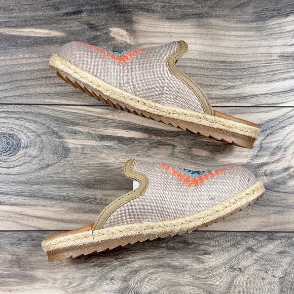 NIB Born Gretta 7M Woven Espadrilles Slip On Clogs Loafers Flats Taupe Fabric - Picture 6 of 11